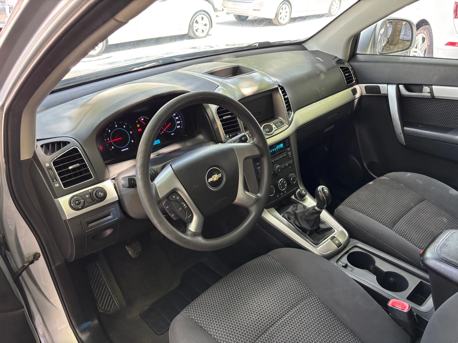 Chevrolet Captiva 2.2d-163k.s - изображение 7