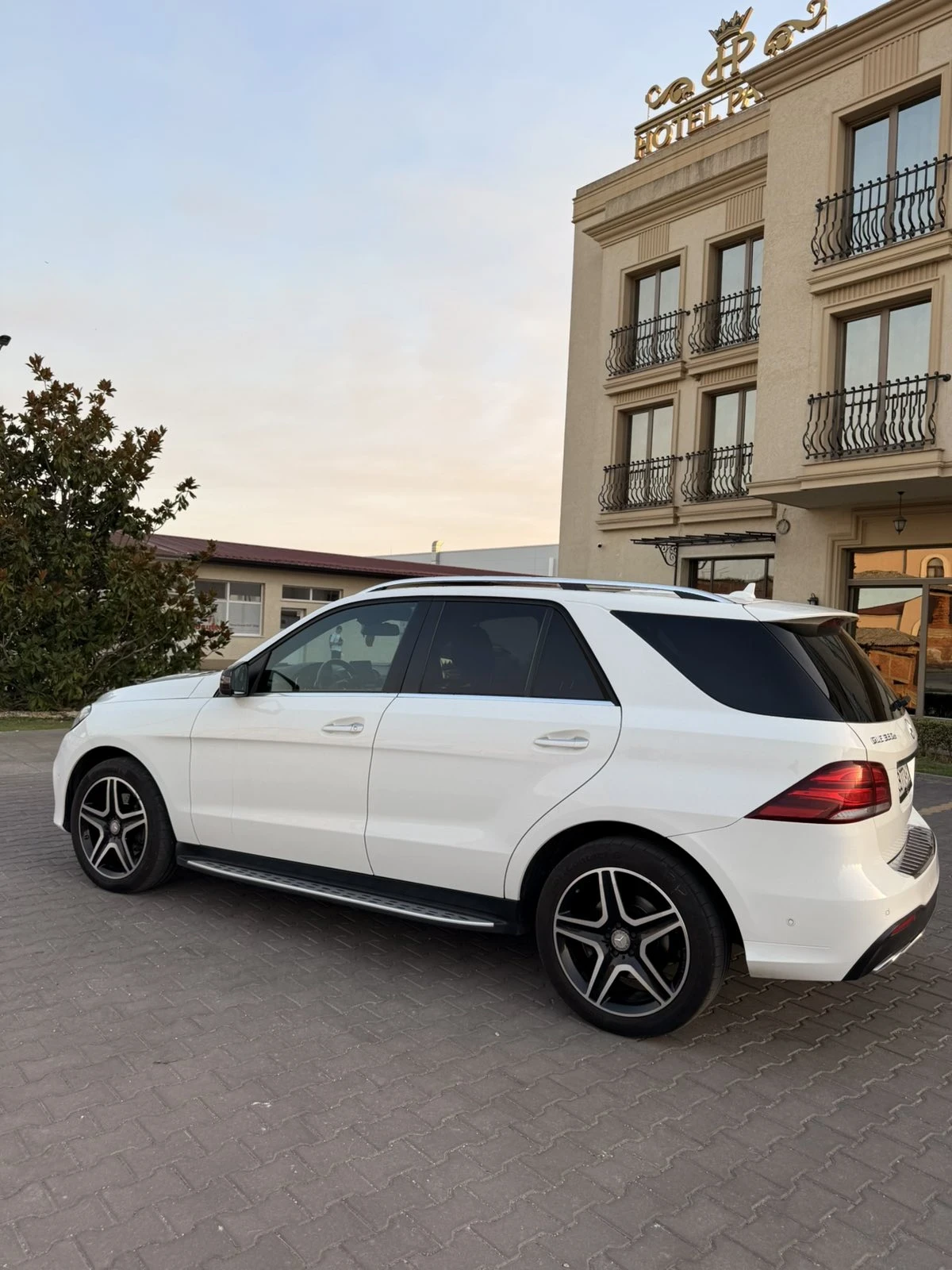 Mercedes-Benz GLE 350  - изображение 2