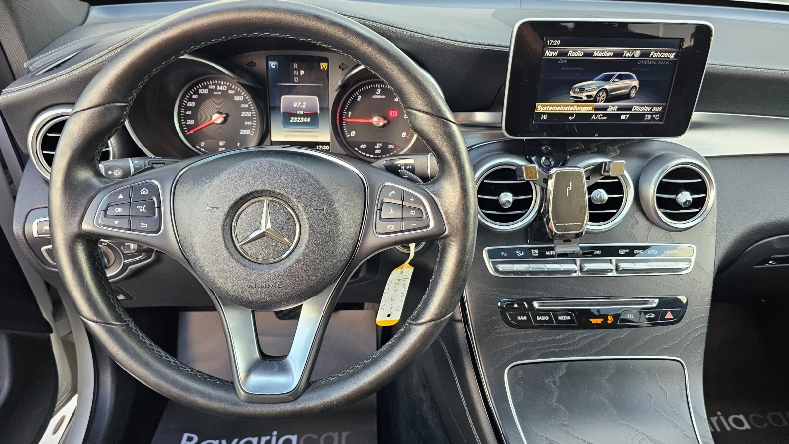 Mercedes-Benz GLC 220 4Matic AMG Line/Kam.360/Pano/   | Mobile.bg   13