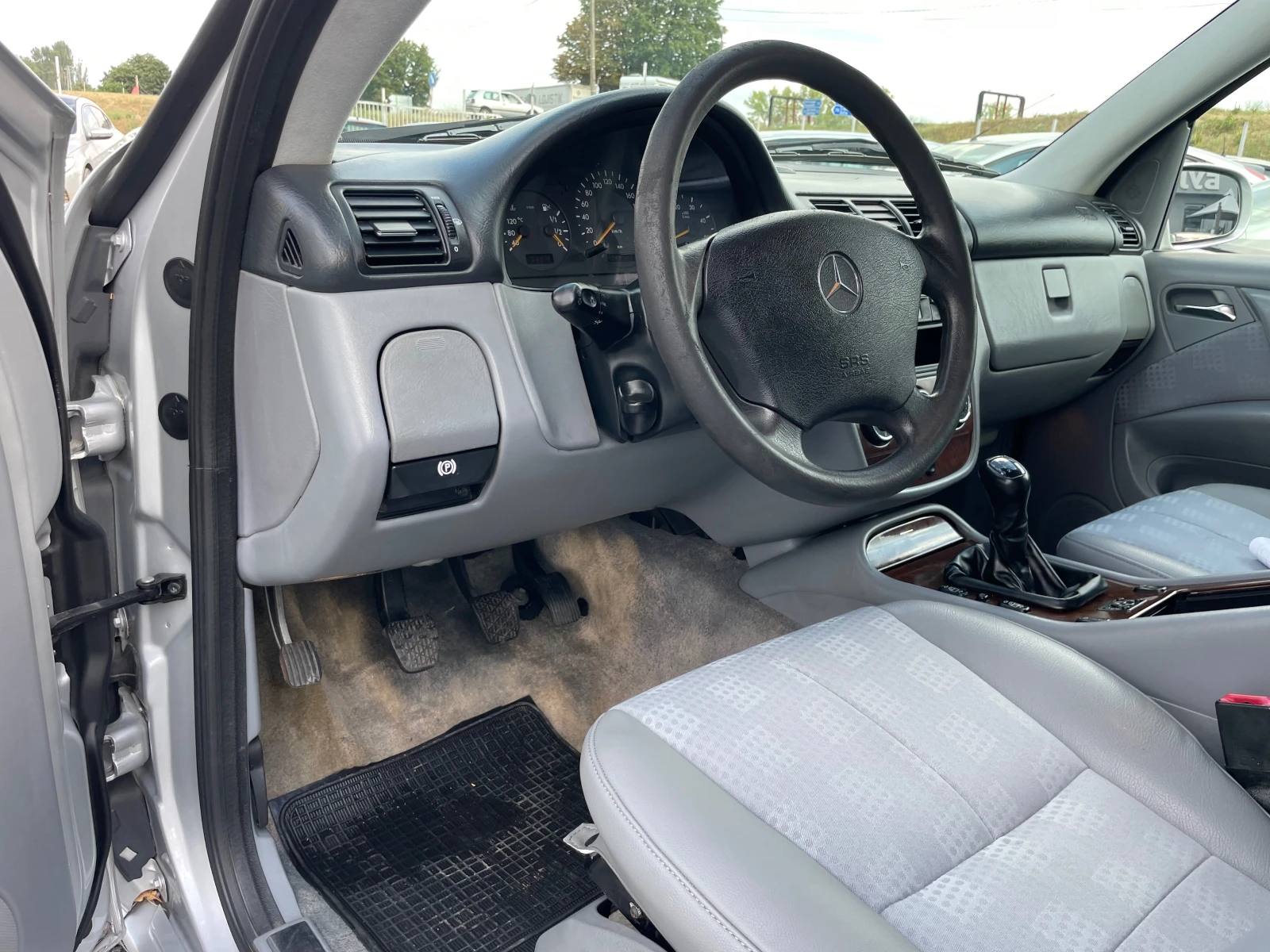 Mercedes-Benz ML 2.7 CDI ръчни скорости - изображение 10