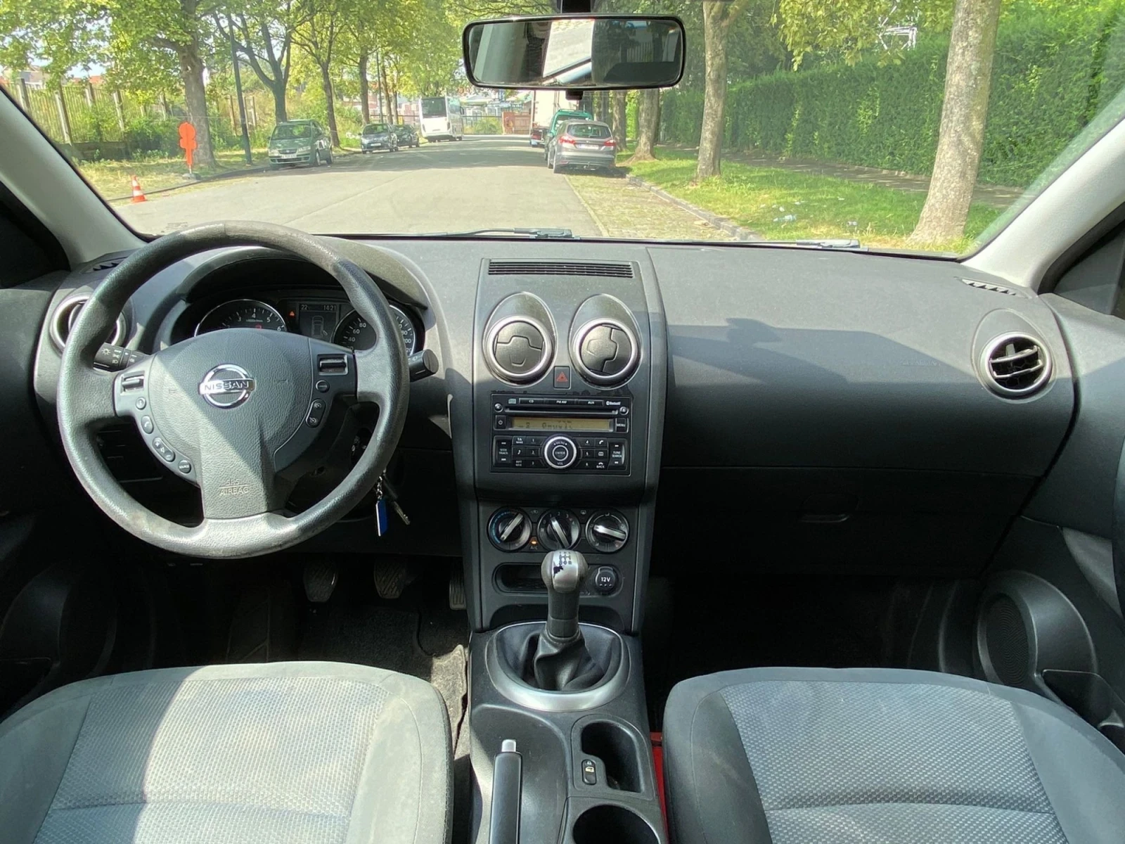 Nissan Qashqai 1.6 - изображение 10