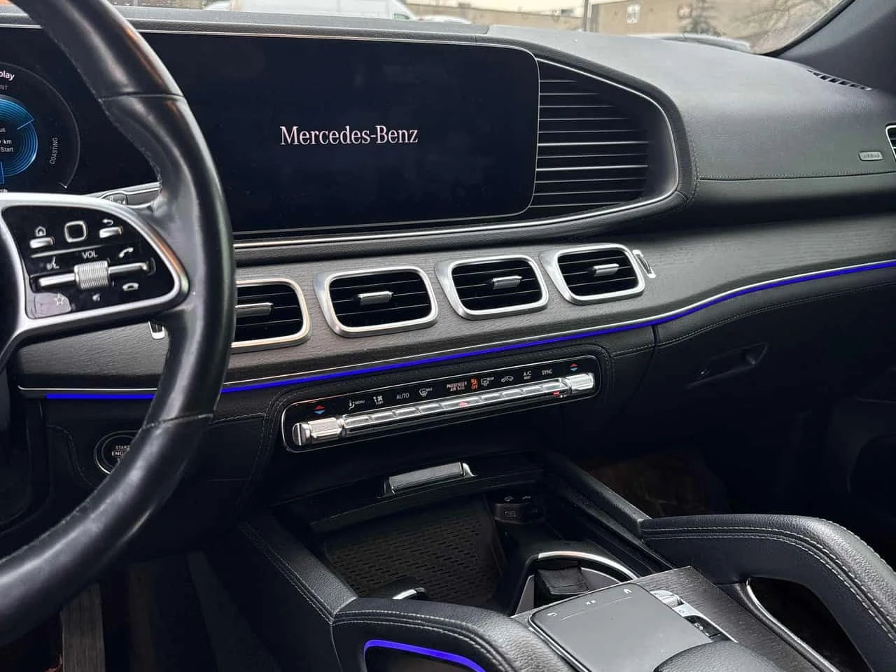 Mercedes-Benz GLE 350 * ДИСТРОНИК * 360 * BURMESTER * ПОДГРЕВ, снимка 9 - Автомобили и джипове - 53805462