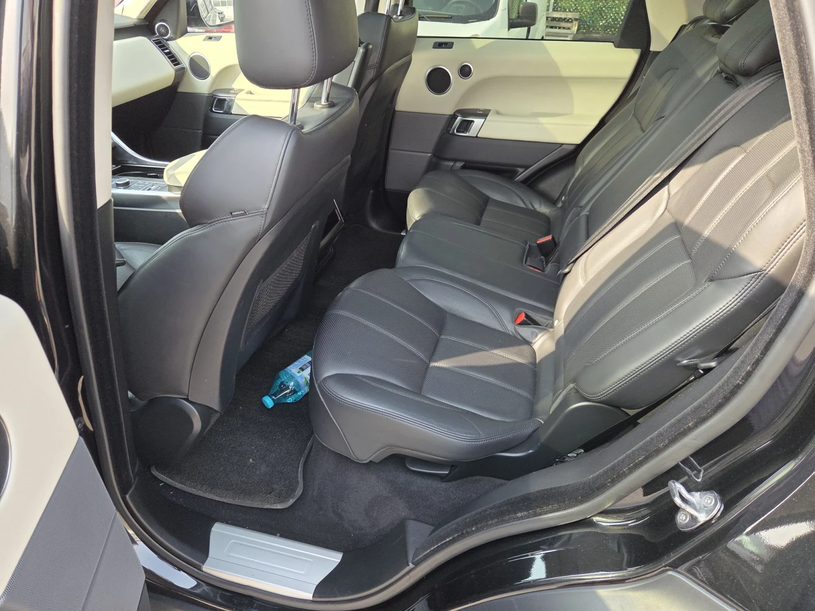 Land Rover Range Rover Sport D, снимка 12 - Автомобили и джипове - 53934838
