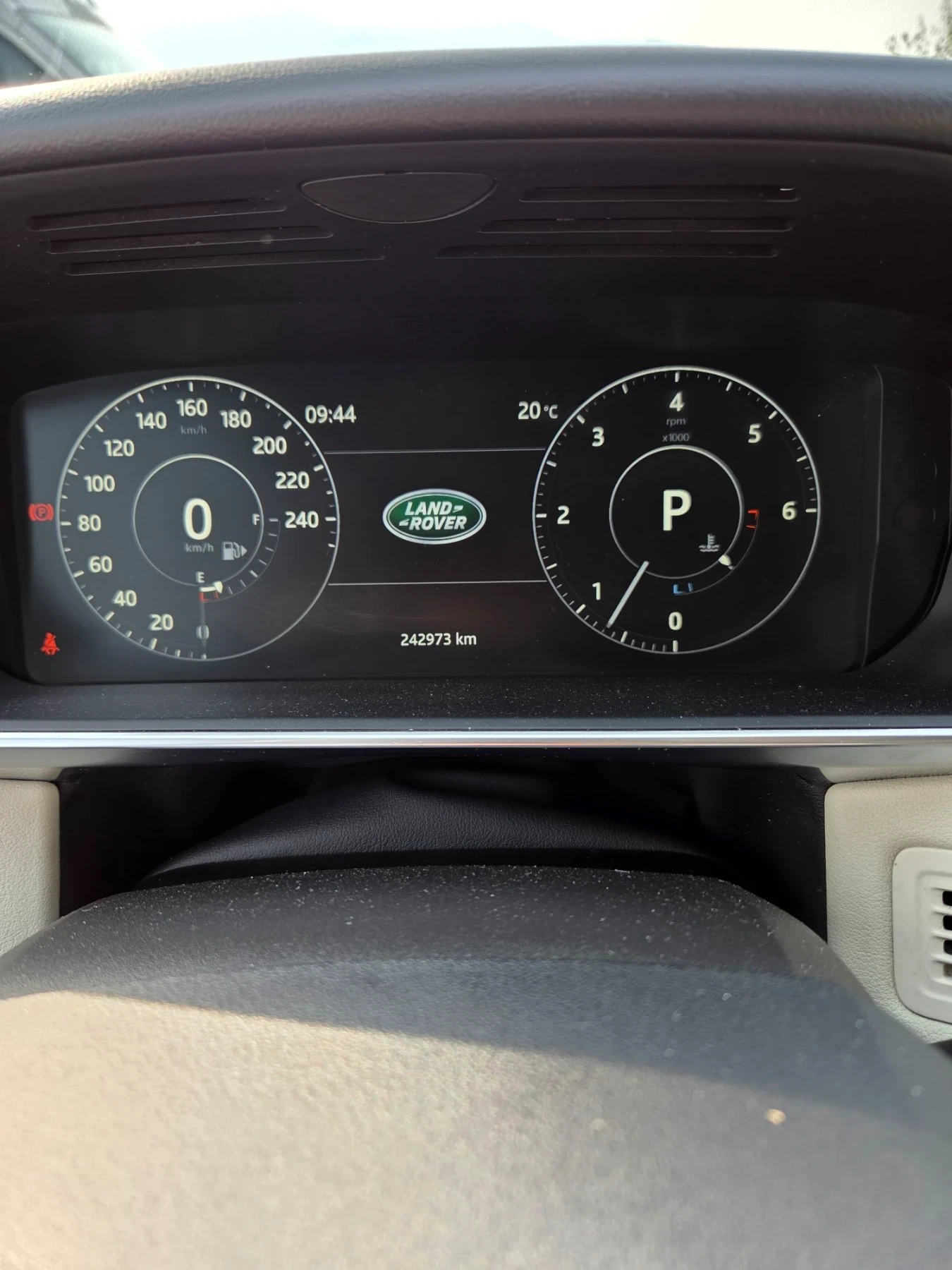 Land Rover Range Rover Sport D, снимка 16 - Автомобили и джипове - 53934838