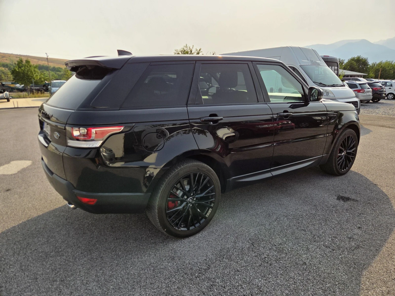 Land Rover Range Rover Sport D, снимка 4 - Автомобили и джипове - 53934838