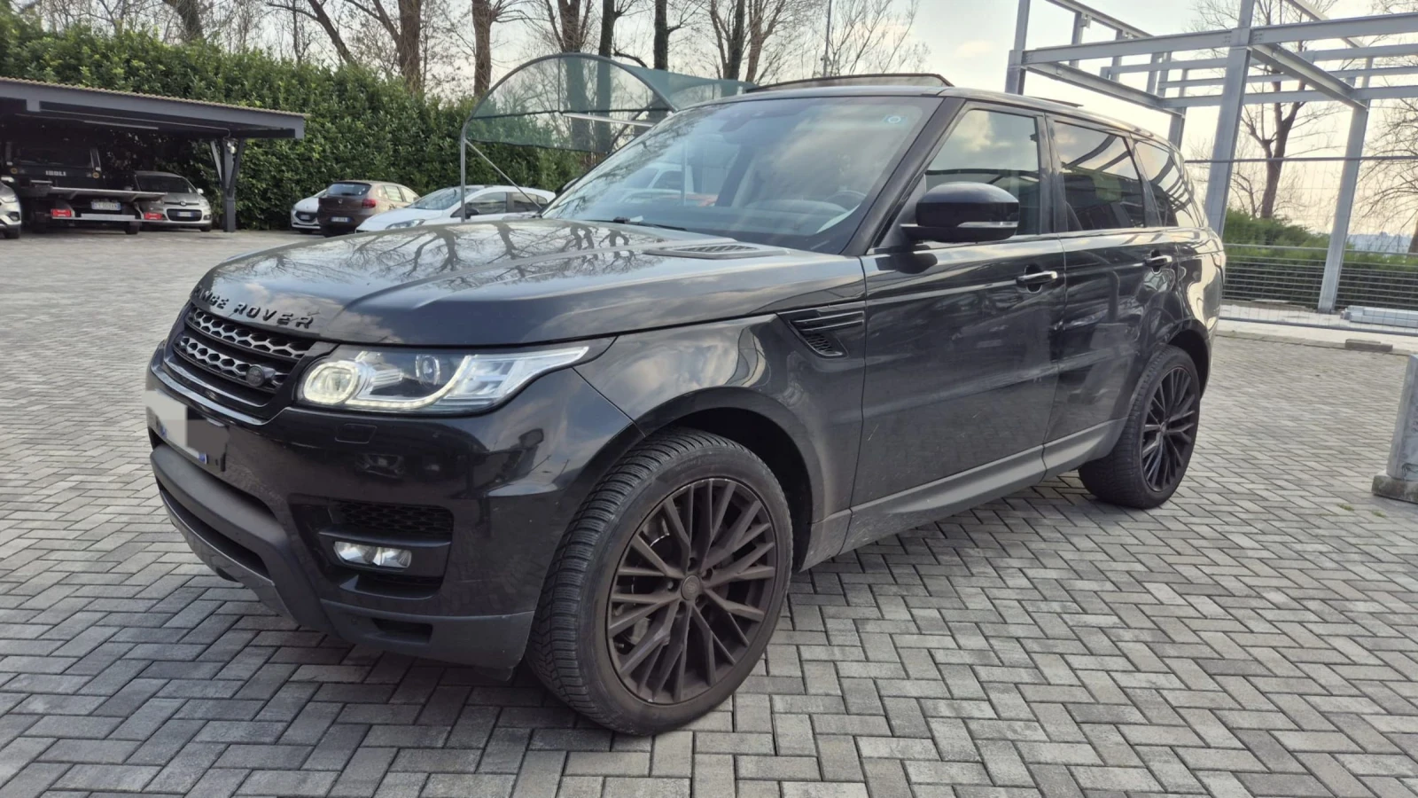 Land Rover Range Rover Sport D, снимка 2 - Автомобили и джипове - 53934838