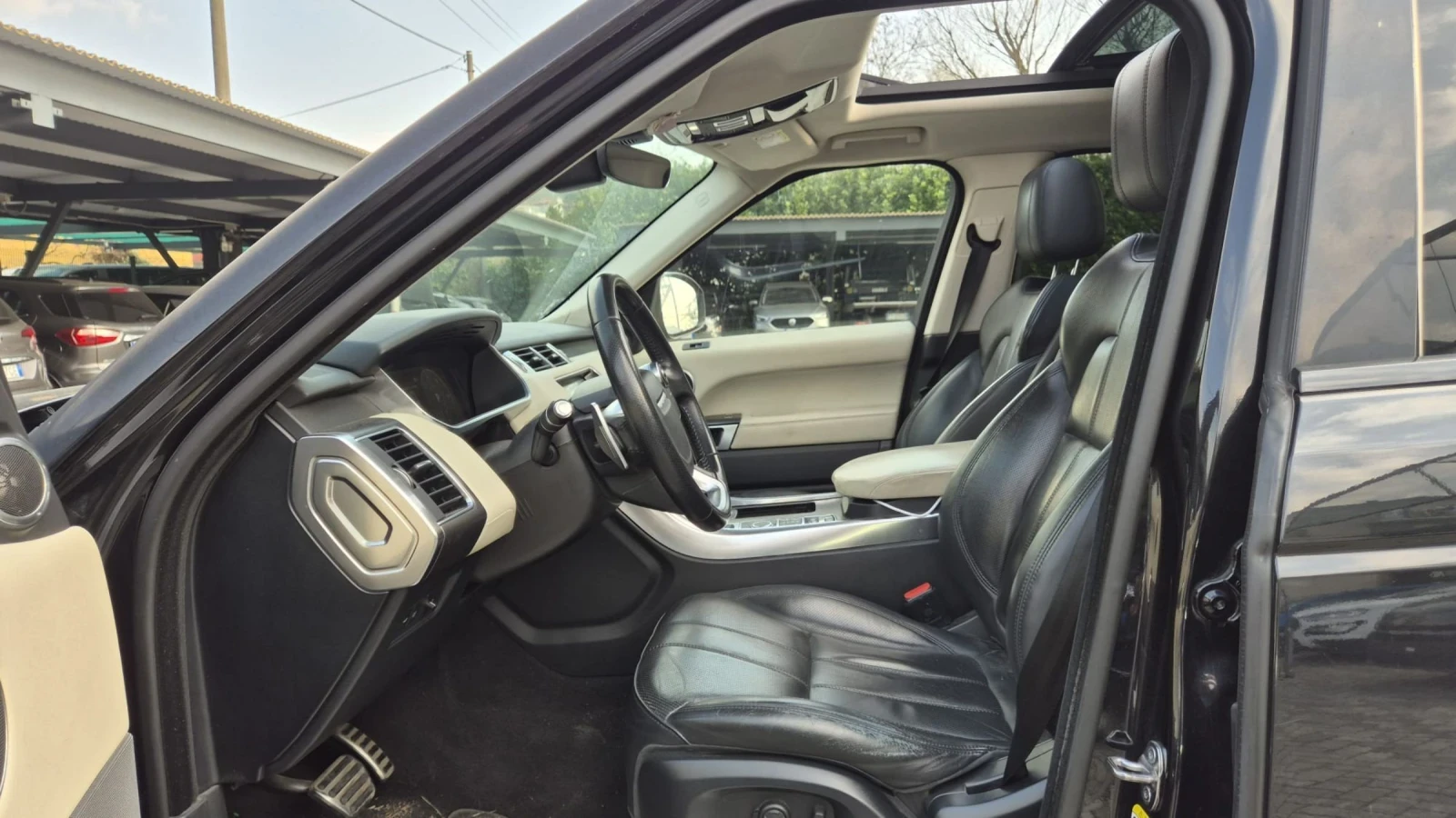 Land Rover Range Rover Sport D, снимка 14 - Автомобили и джипове - 53934838