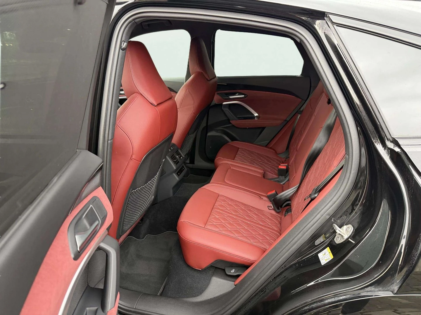 Audi SQ5, снимка 8 - Автомобили и джипове - 55475889