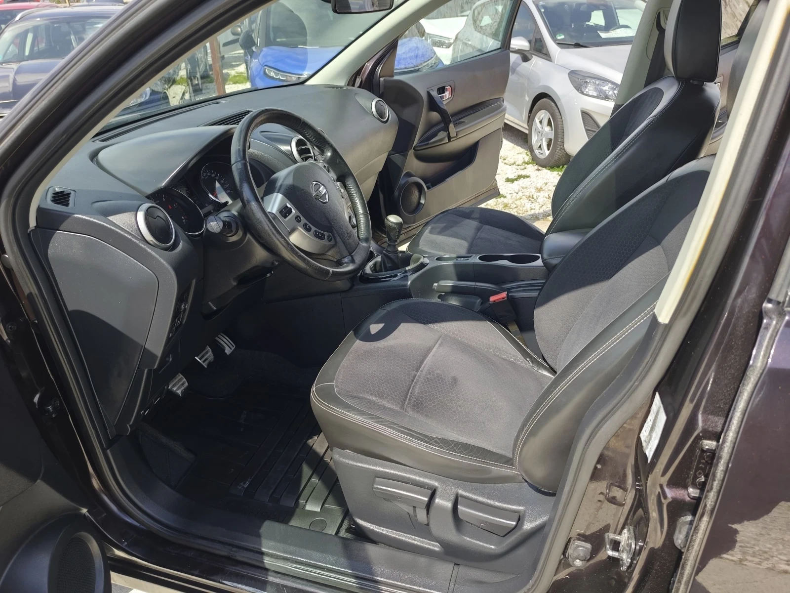 Nissan Qashqai Нави, Кожа, Панорама , снимка 7 - Автомобили и джипове - 54156789