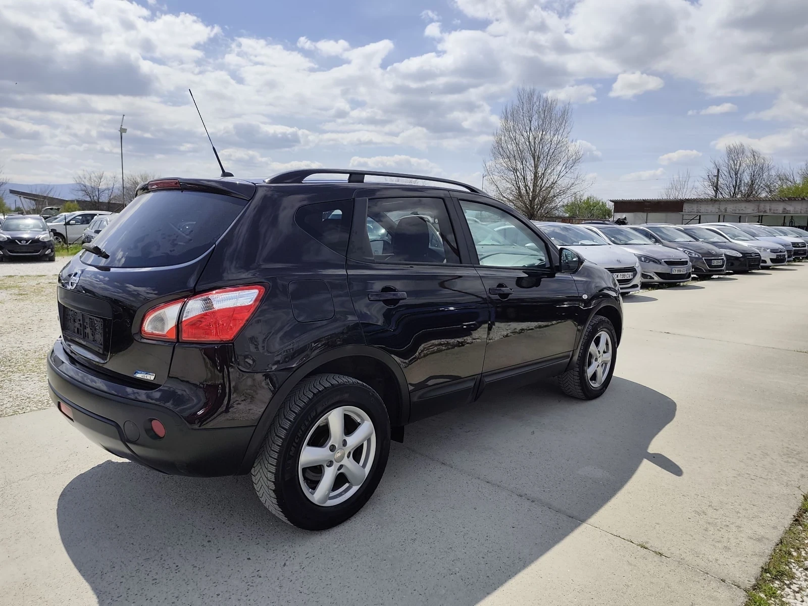 Nissan Qashqai Нави, Кожа, Панорама , снимка 4 - Автомобили и джипове - 54156789