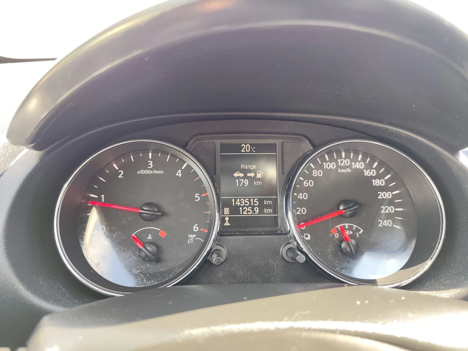 Nissan Qashqai Нави, Кожа, Панорама , снимка 14 - Автомобили и джипове - 54156789