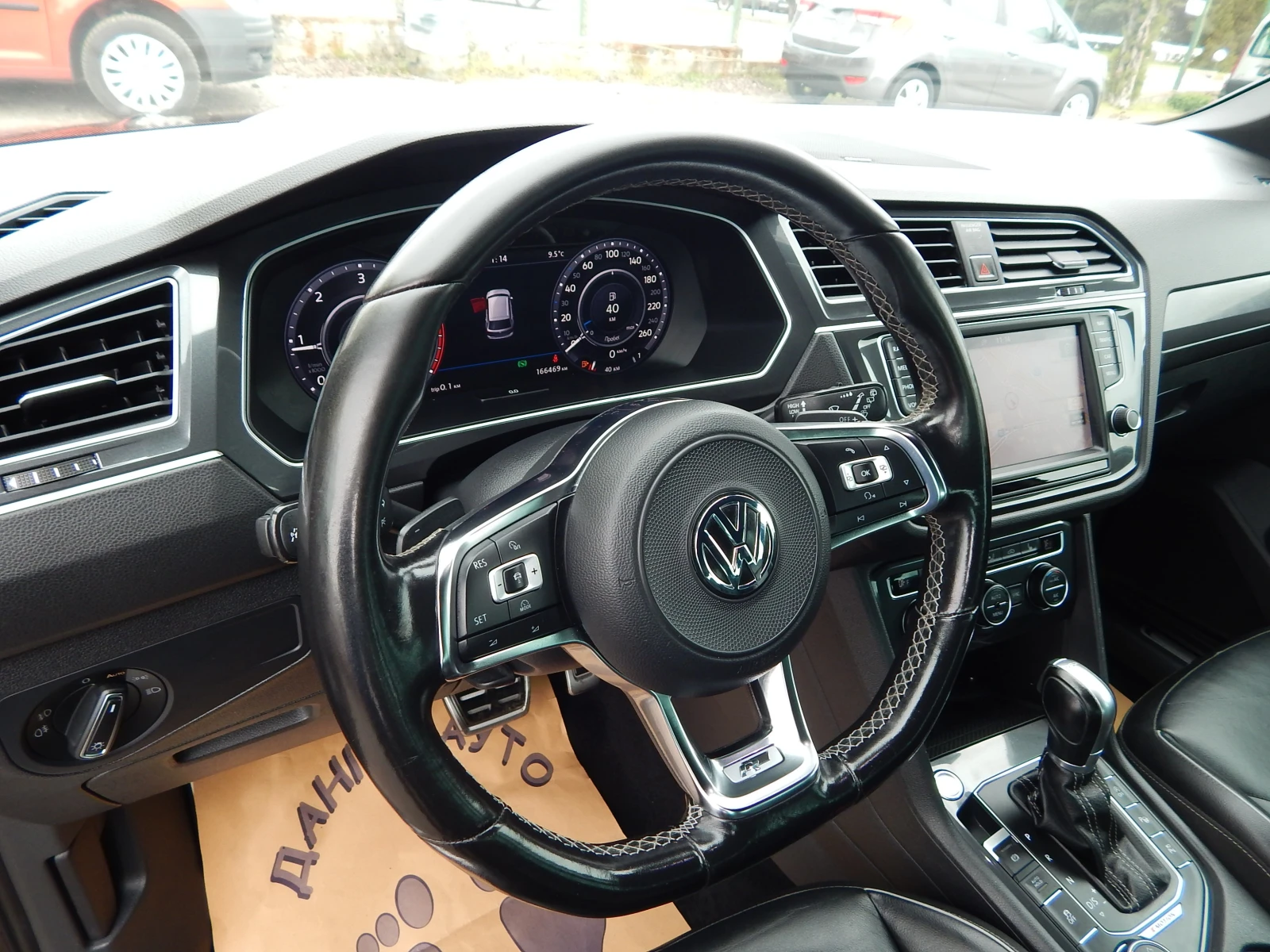VW Tiguan 2.0TDI* R-LINE* 166000km*  | Mobile.bg � ����������� 14