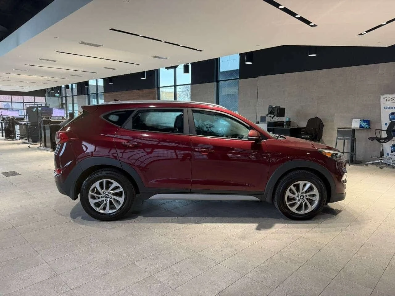 Hyundai Tucson * SE Pop, SE Plus, Eco, Sport, Value, Ultimate Bas | Mobile.bg � ����������� 4
