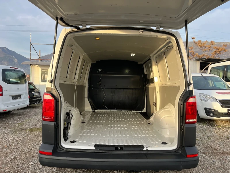 VW Transporter T6 2.0/MAXI/KLIMA/РЕАЛНИ КМ 100%/КАМЕРА, снимка 7 - Бусове и автобуси - 51462489