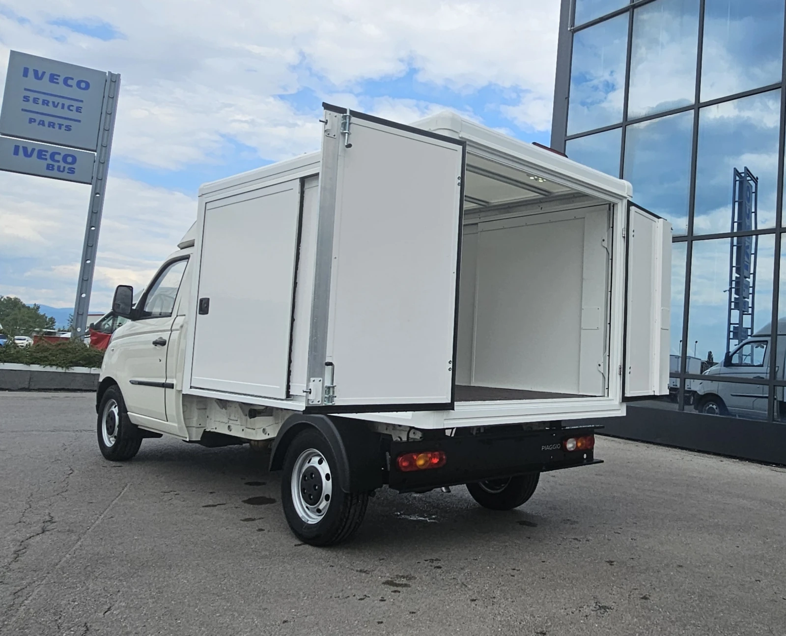 Piaggio Porter NP6 - с фургон - изображение 4