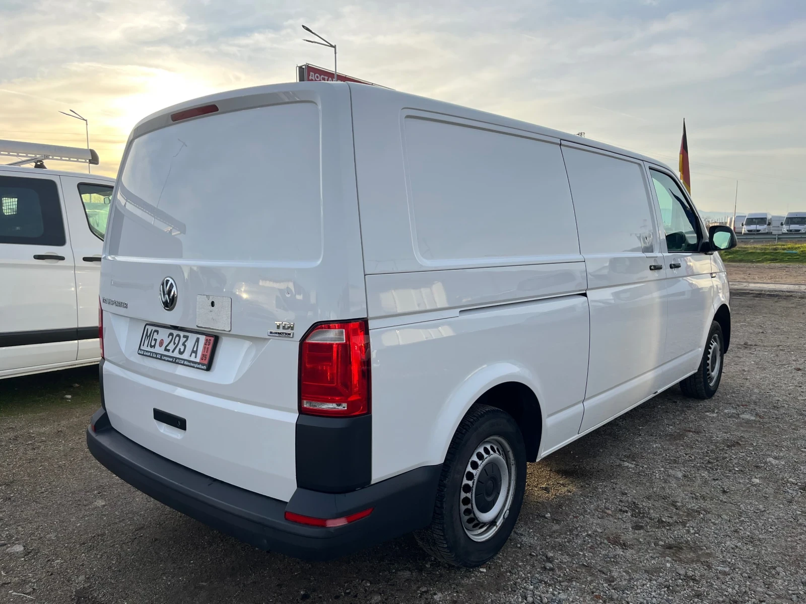 VW Transporter T6 2.0/MAXI/KLIMA/������ �� 100%/������ | Mobile.bg � ����������� 3