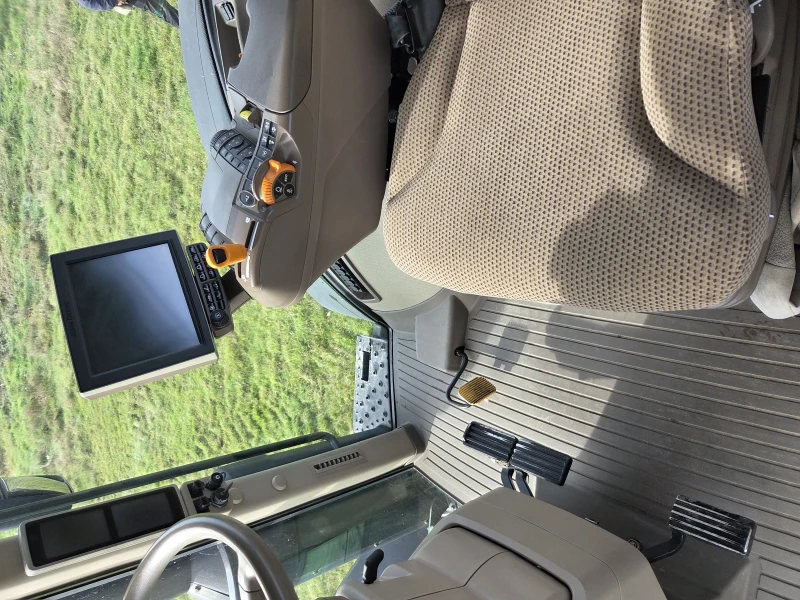 Трактор John Deere 7310R, снимка 9 - Селскостопанска техника - 52490372