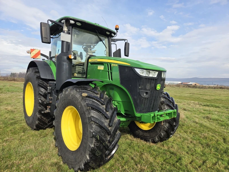 Трактор John Deere 7310R
