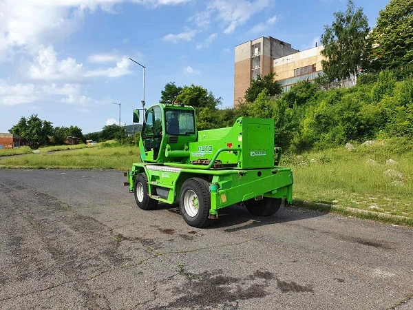 Телескопичен товарач Merlo ROTO 45.21 MCSS  4x4x4, снимка 3 - Селскостопанска техника - 49098149