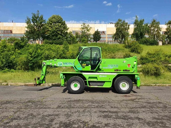 Телескопичен товарач Merlo ROTO 45.21 MCSS  4x4x4, снимка 1 - Селскостопанска техника - 49098149