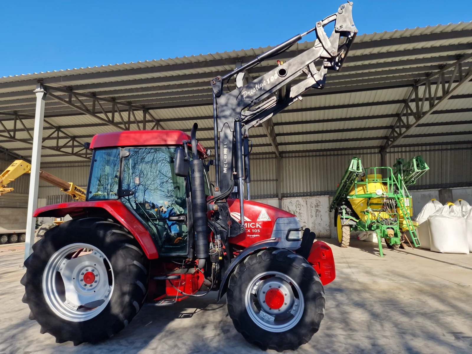 Трактор CASE IH McCormick CX 105, снимка 7 - Селскостопанска техника - 53800624