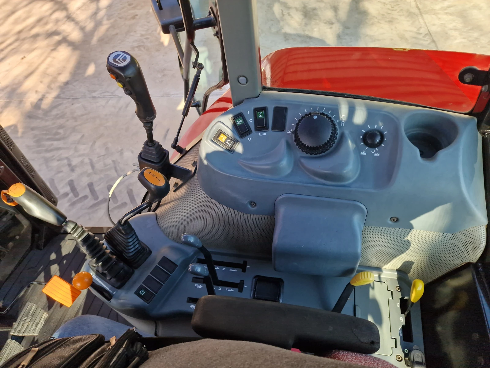 Трактор CASE IH McCormick CX 105, снимка 12 - Селскостопанска техника - 53800624