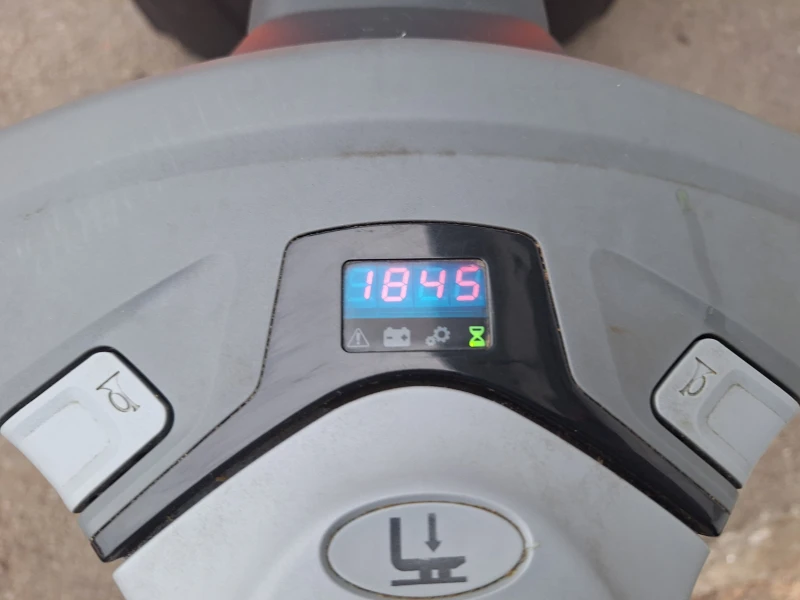 Електрокар Toyota SWE120L, снимка 6 - Индустриална техника - 53181155