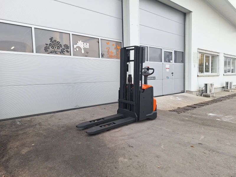 Електрокар Toyota SWE120L, снимка 3 - Индустриална техника - 53181155