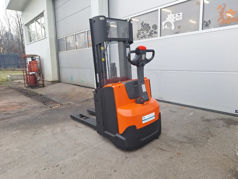 Електрокар Toyota SWE120L, снимка 2 - Индустриална техника - 53181155