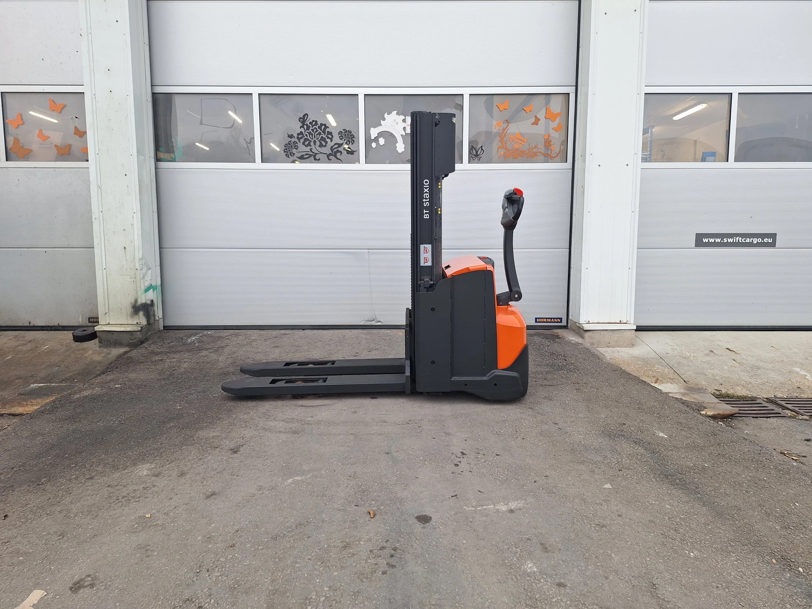 ���������� Toyota SWE120L | Mobile.bg � ����������� 1