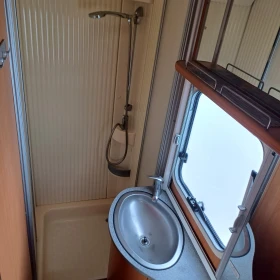  Dethleffs | Mobile.bg    10