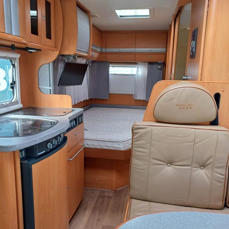 Кемпер Dethleffs, снимка 7 - Каравани и кемпери - 52306928