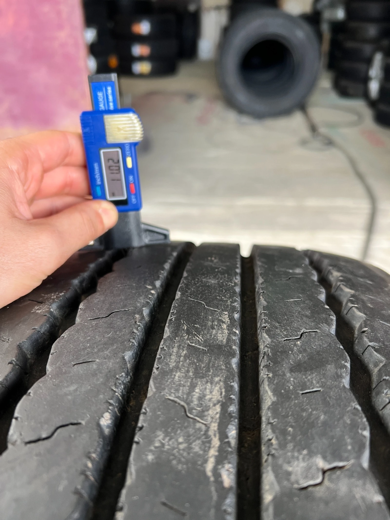  245/70R17.5 | Mobile.bg   3