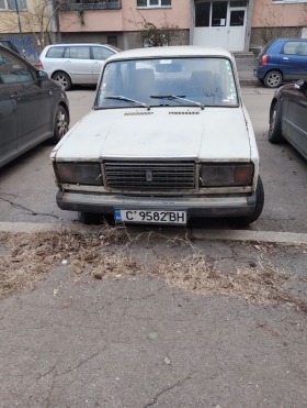 Lada 2107, снимка 1 - Автомобили и джипове - 44372848