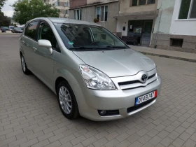 Toyota Corolla verso 1.6 VVTI ОТЛИЧНА, снимка 1