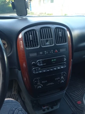 Обява за продажба на Chrysler Voyager 2.5 CRDI ~7 700 лв. - изображение 5