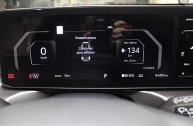 Kia EV9 Land* Group* Plus* AWD* LEATHER* HEATING* PANO, снимка 8