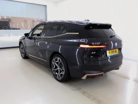 BMW iX 50 XDRIVE 523hp | Mobile.bg � ����� ������ 4