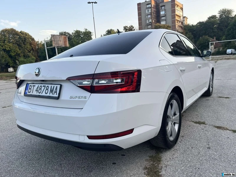 Skoda Superb TDI, снимка 5 - Автомобили и джипове - 46369908