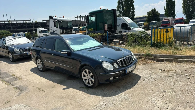 Mercedes-Benz E 500 4-matic, снимка 1 - Автомобили и джипове - 47262299