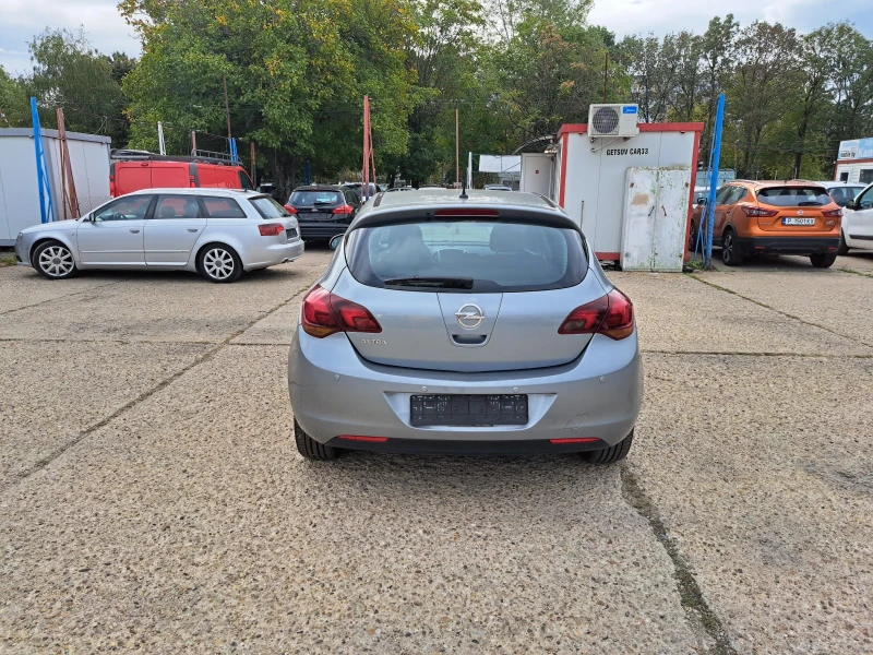 Opel Astra 1, 6, бензин/115 кс, снимка 5 - Автомобили и джипове - 47543885