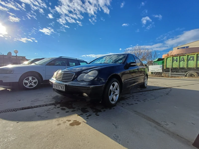 Mercedes-Benz C 200 C200 KOMPRESSOR Газ/Бензин, снимка 7 - Автомобили и джипове - 48018684