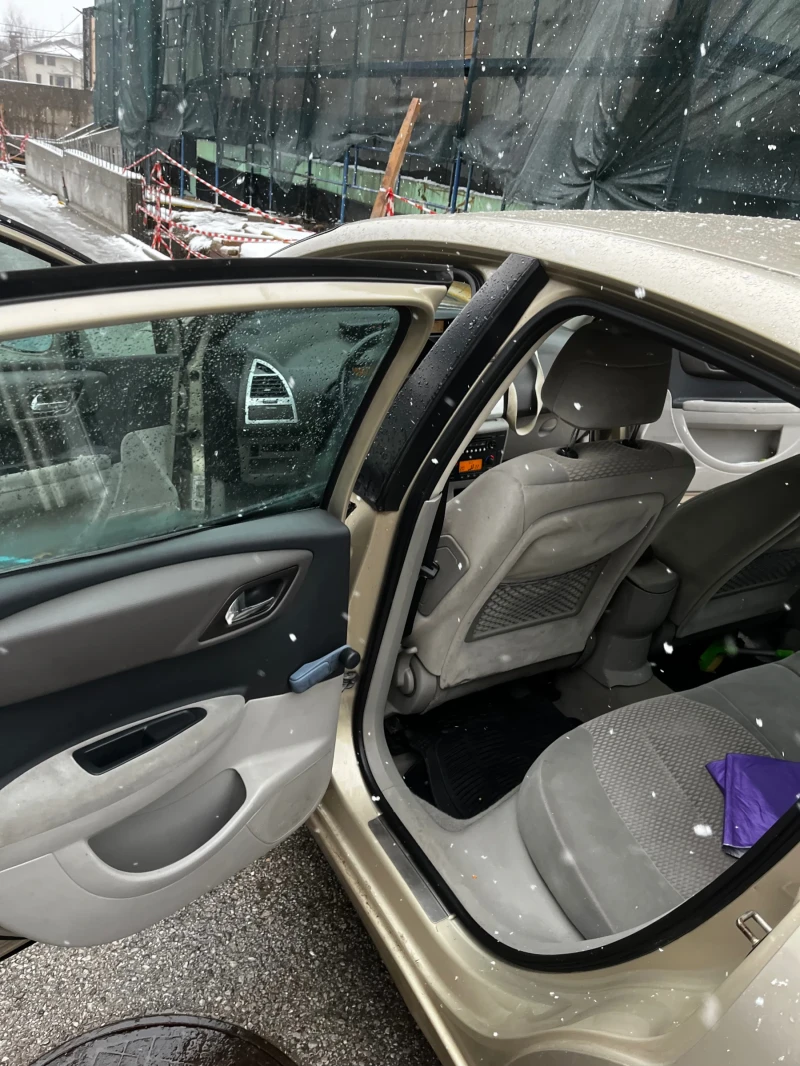 Citroen C4 1.6 HDI, снимка 12 - Автомобили и джипове - 48458576