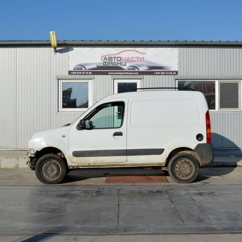 Renault Kangoo 1.9 DCI 4x4, снимка 3 - Автомобили и джипове - 49123162