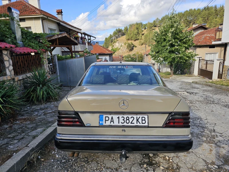 Mercedes-Benz 124 250 турбо дизел , снимка 3 - Автомобили и джипове - 52253061