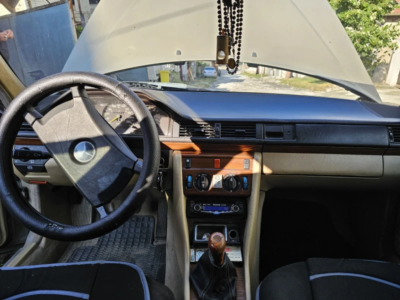 Mercedes-Benz 124 250 турбо дизел , снимка 12 - Автомобили и джипове - 52253061