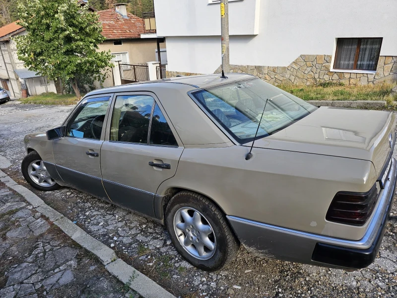 Mercedes-Benz 124 250 турбо дизел , снимка 5 - Автомобили и джипове - 52253061