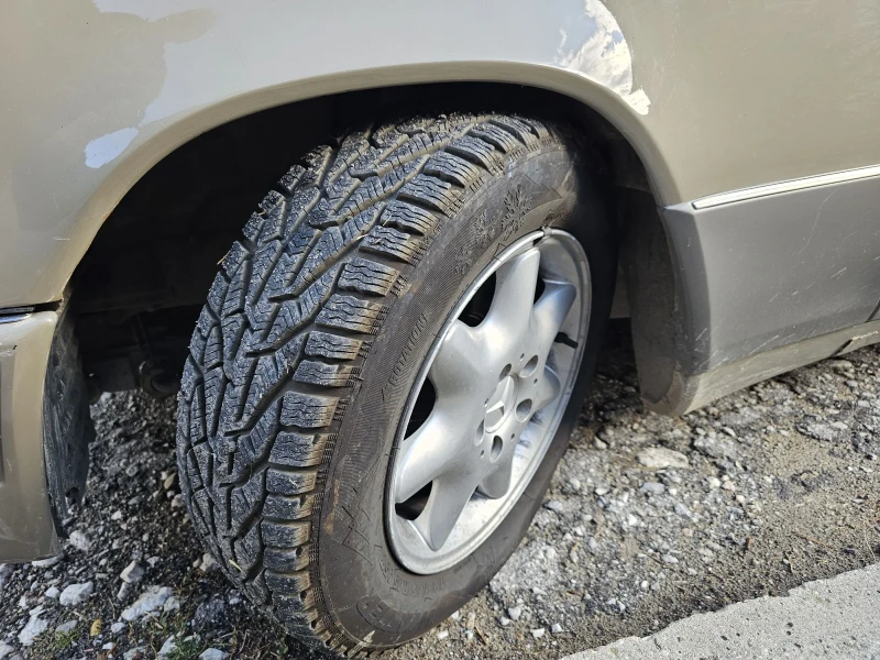 Mercedes-Benz 124 250 турбо дизел , снимка 7 - Автомобили и джипове - 52253061