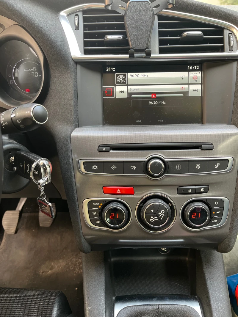 Citroen C4, снимка 6 - Автомобили и джипове - 53062558