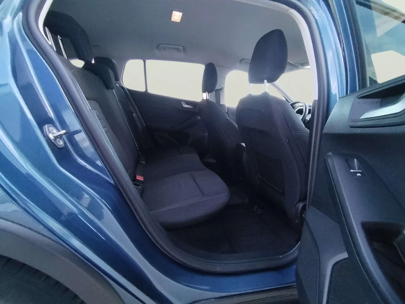 Ford Focus 1.0 EcoBoost, снимка 10 - Автомобили и джипове - 53255696